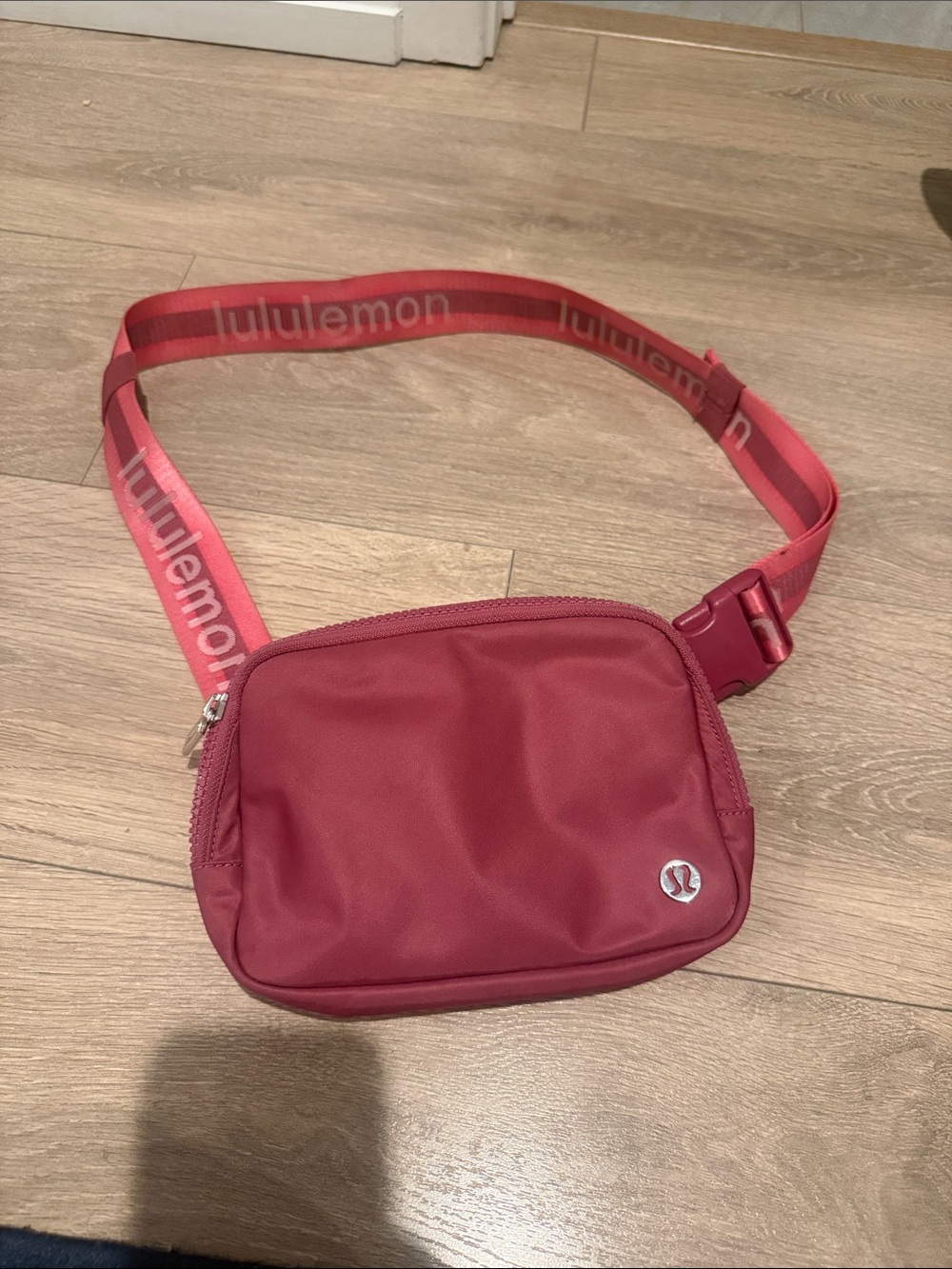 lululemon pink belt bag